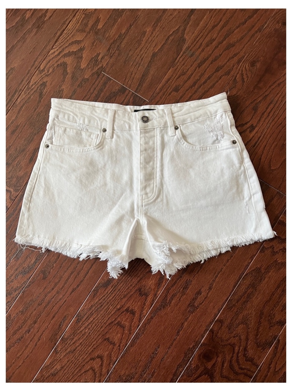 🟠NWT DSTLD “Essntl” Button-Fly Cut-Off Denim Shorts in White